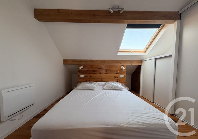 Appartement F3 bis à louer - 3 pièces - 80.0 m2 - ST DIE DES VOSGES - 88 - LORRAINE - Century 21 Céline Jacques Immobilier