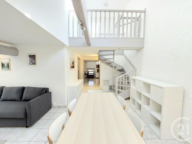 Appartement F3 à louer - 3 pièces - 78.0 m2 - ST DIE DES VOSGES - 88 - LORRAINE - Century 21 Céline Jacques Immobilier